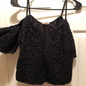 LA Hearts Cold Shoulder Top